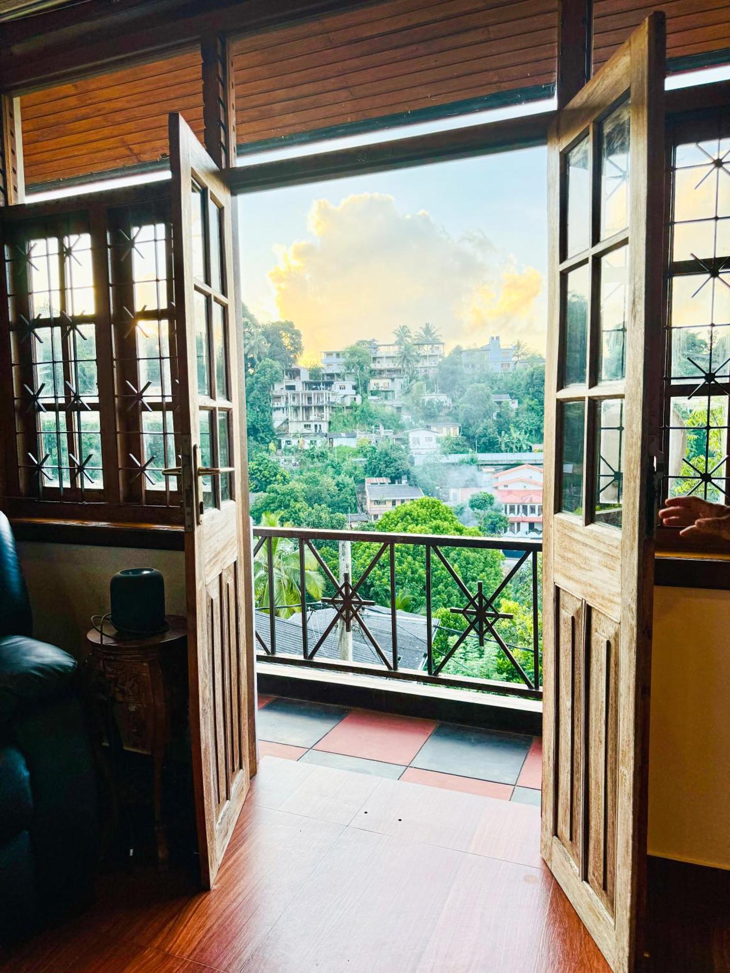 The Tenthola Kandy Esterno foto